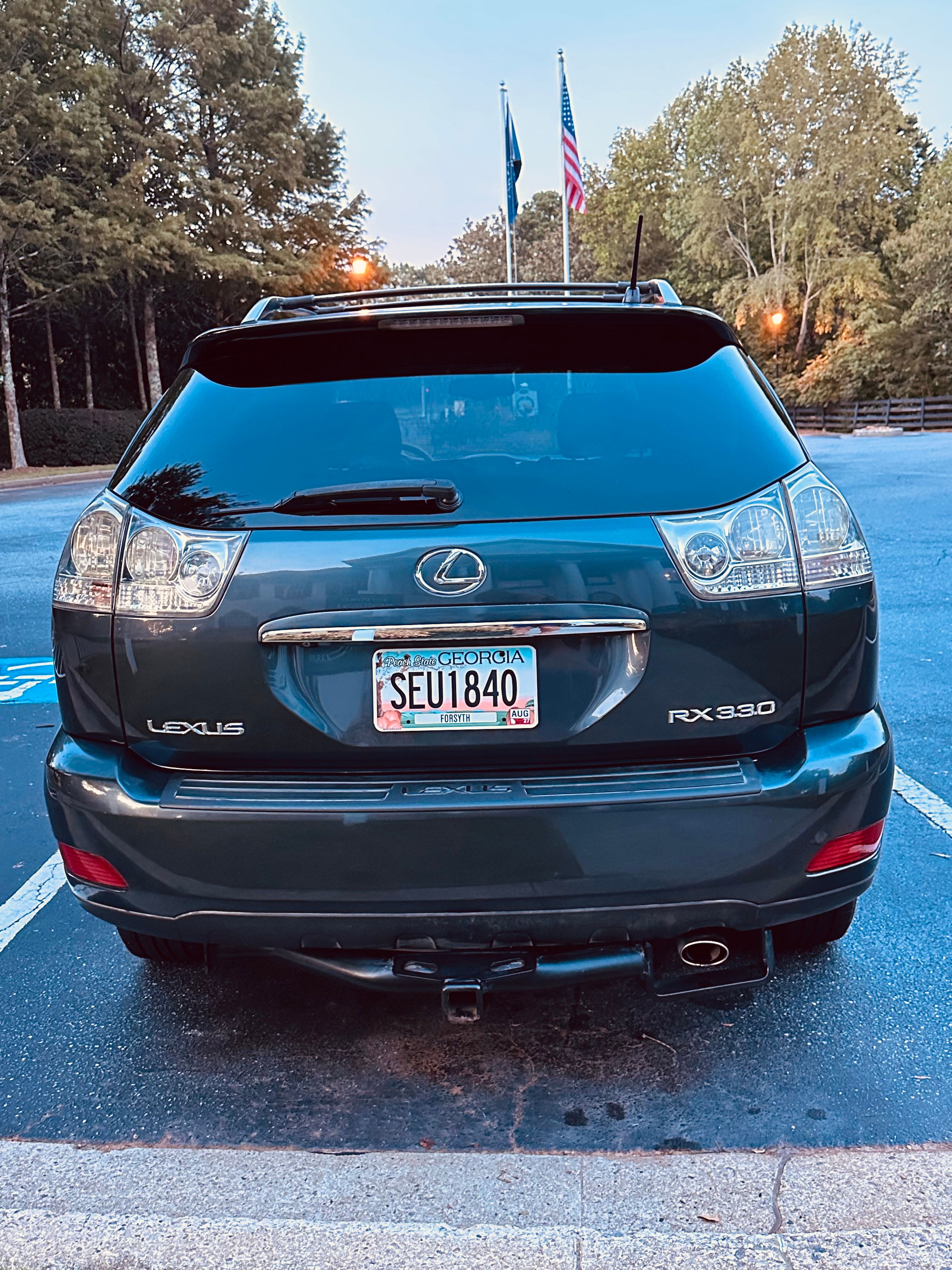 Used 2006 Lexus RX 330 w/ Premium Plus Pkg FWD image 6