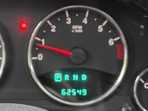 Used 2011 Jeep Patriot Latitude w/ Sun/Sound Group FWD image 15