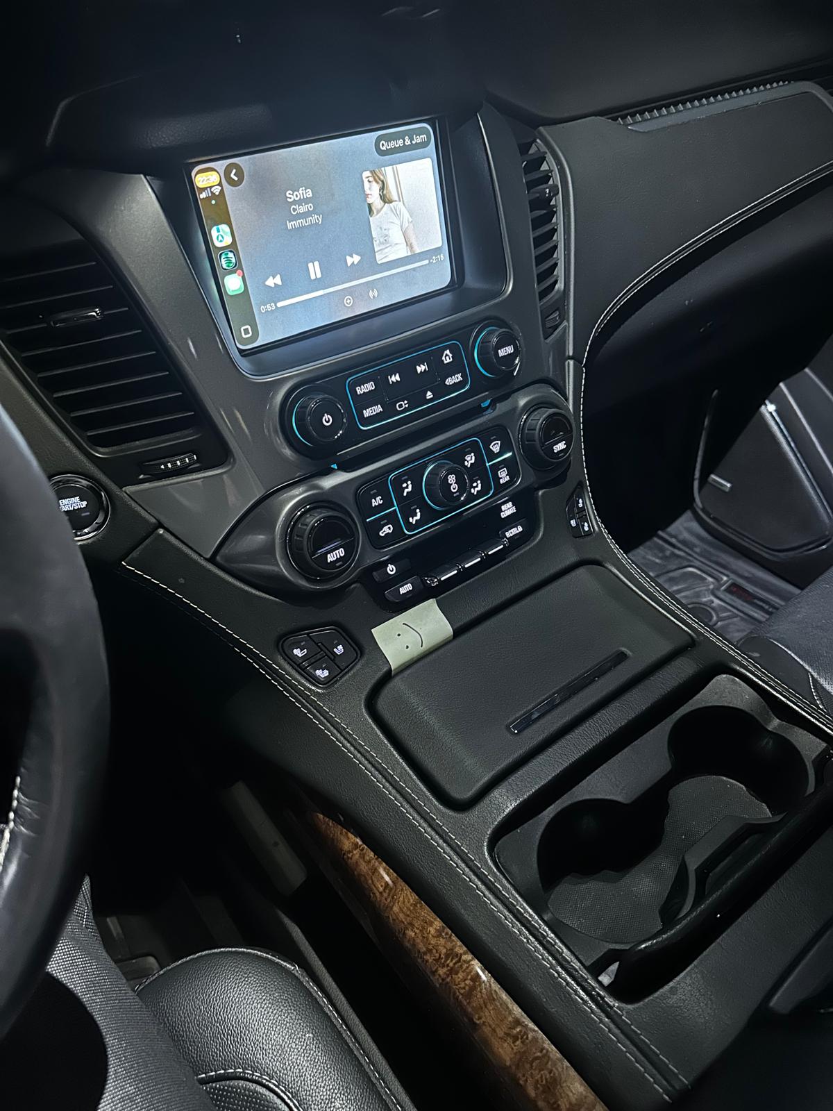 Used 2018 Chevrolet Tahoe Premier AWD/4WD image 14
