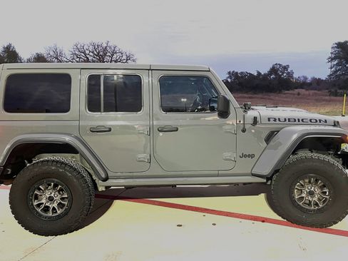 Used 2021 Jeep Wrangler Unlimited Rubicon image 5