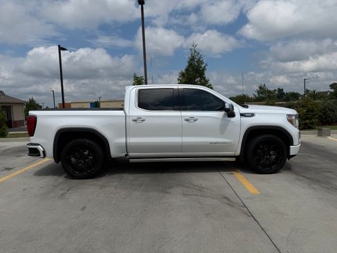 Used 2021 GMC Sierra 1500 Denali w/ Denali Ultimate Package AWD/4WD image 1