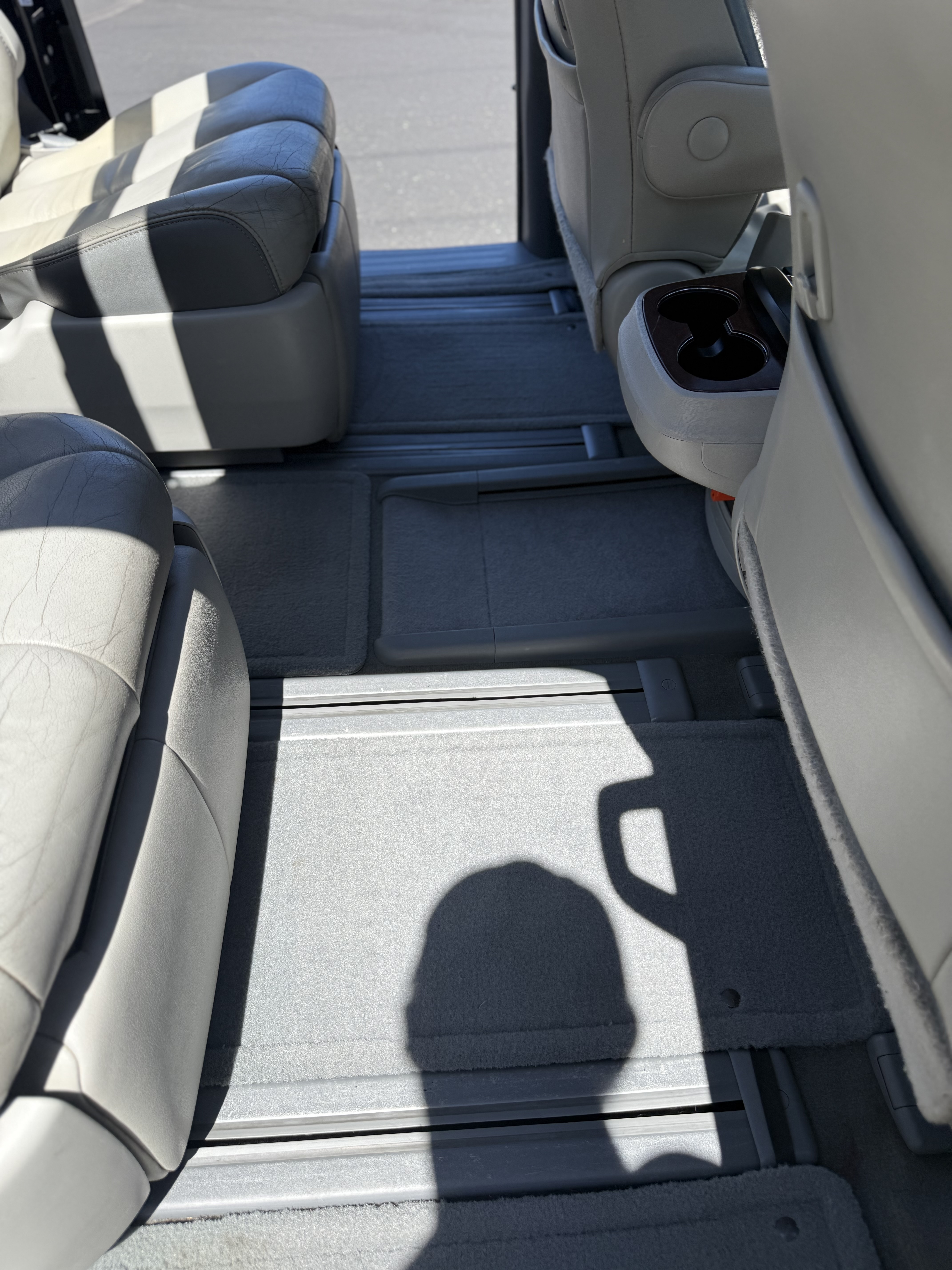 Used 2013 Toyota Sienna Limited w/ Premium Pkg FWD image 17