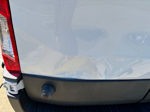 Used 2015 Ford Transit 350 XLT image 11