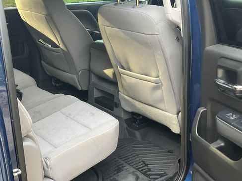 Used 2017 Chevrolet Silverado 1500 LT w/ All Star Edition AWD/4WD image 10