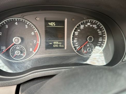 Used 2015 Volkswagen Passat 1.8T Wolfsburg Edition FWD image 9