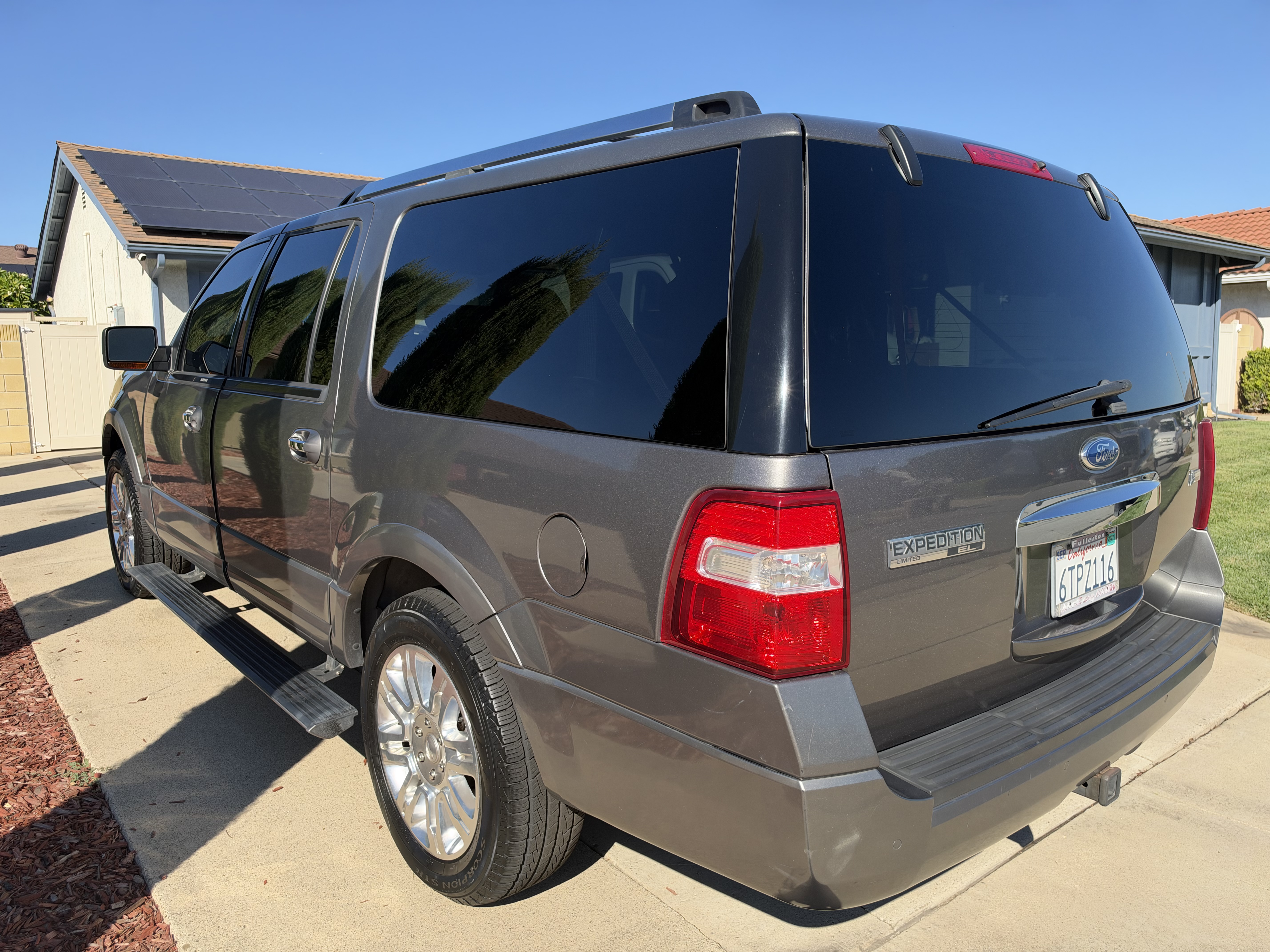 Used 2011 Ford Expedition EL Limited w/ 301A Rapid Spec Order Code RWD image 5