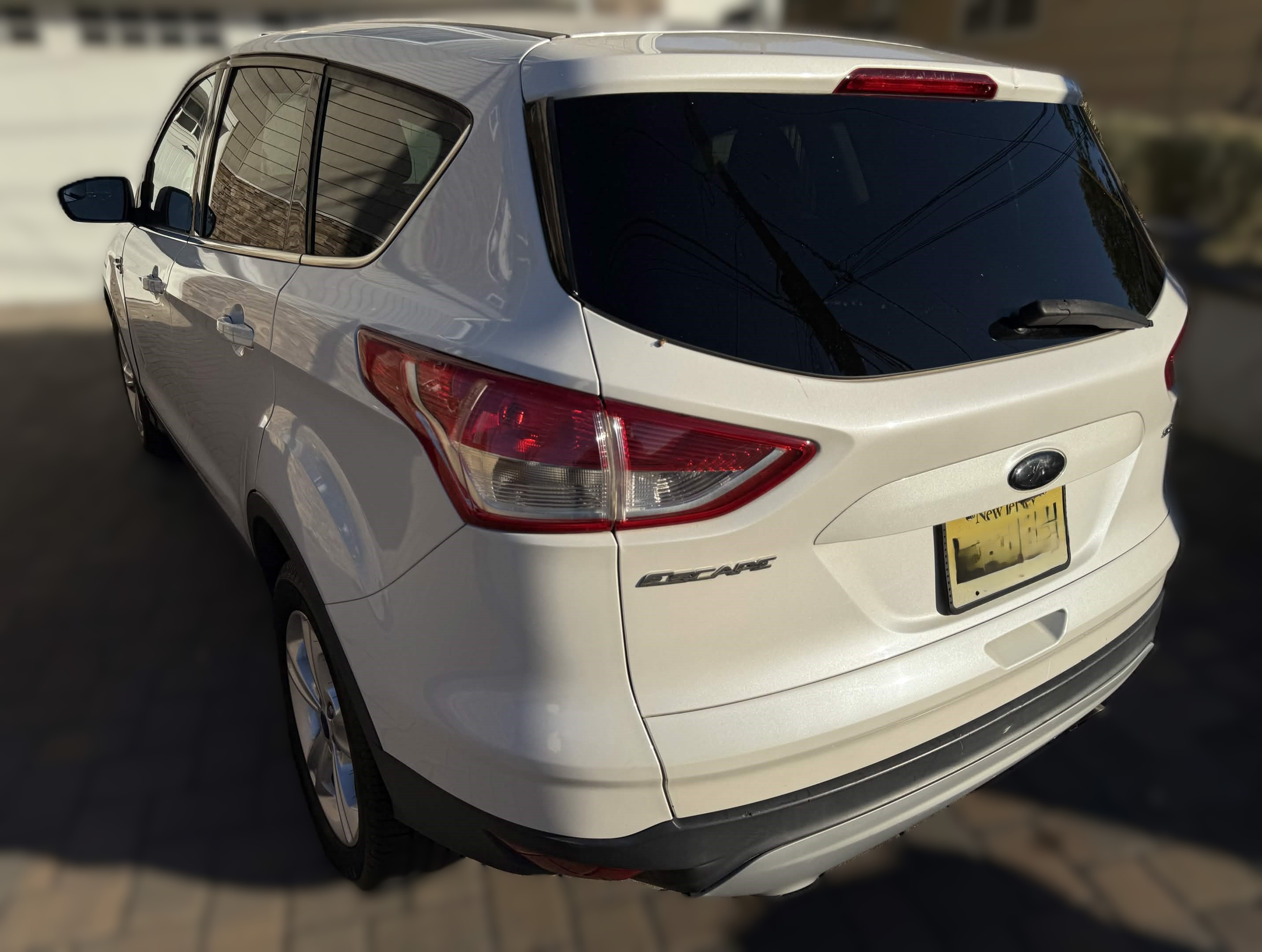 Used 2015 Ford Escape SE FWD image 5