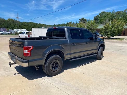 Used 2018 Ford F150 Lariat image 6