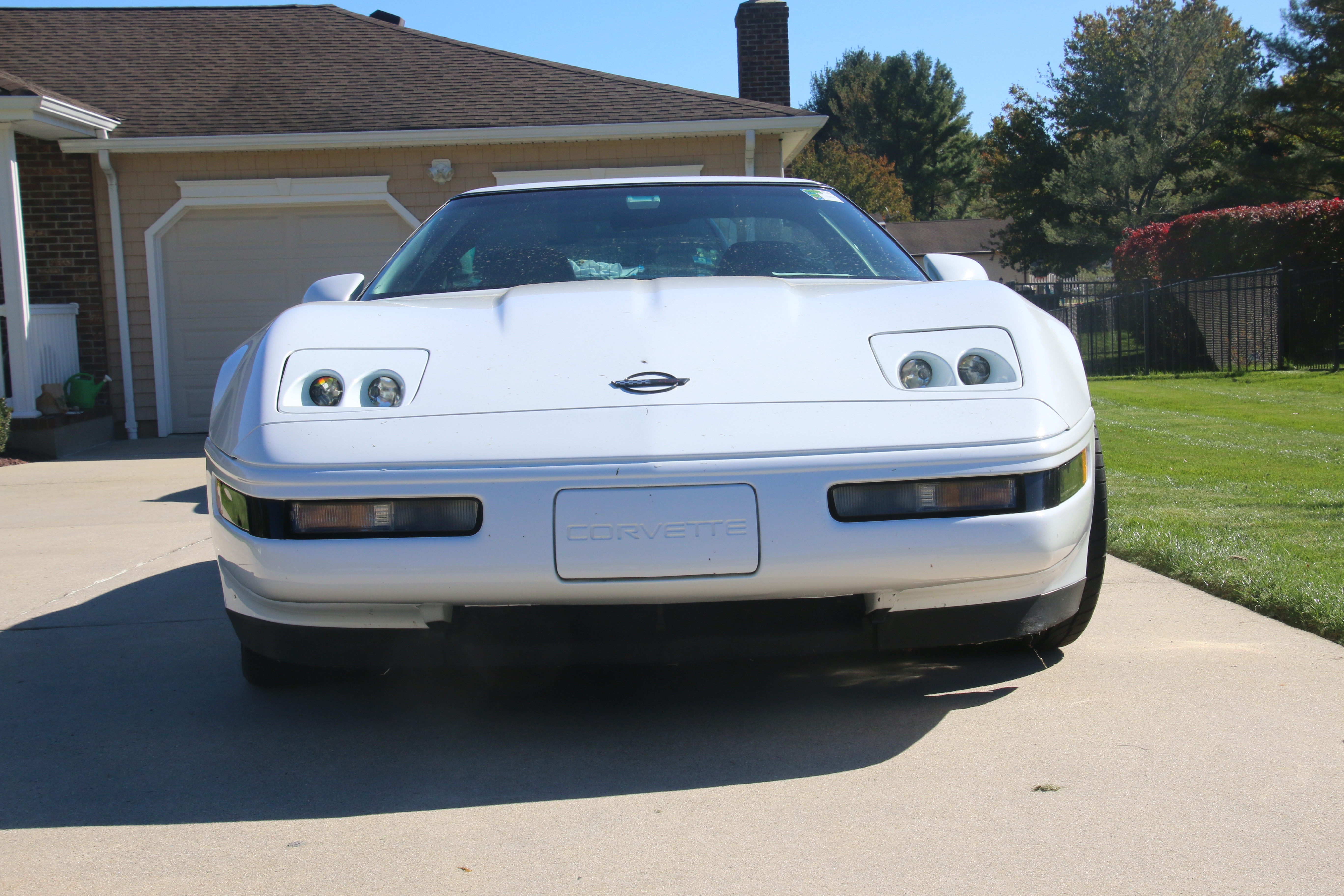 Used 1994 Chevrolet Corvette Coupe RWD image 1