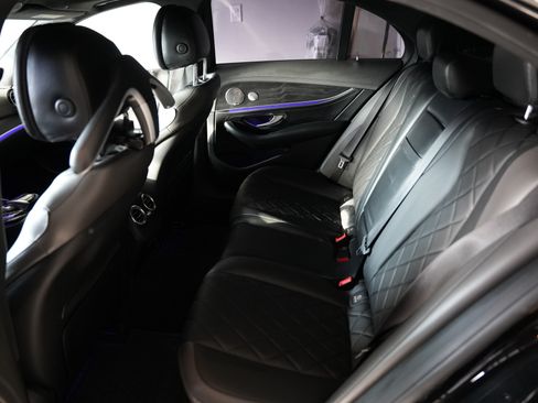 Used 2017 Mercedes-Benz E 300 image 26