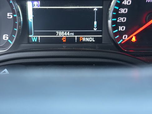 Used 2019 Chevrolet Tahoe LS w/ Max Trailering Package image 2