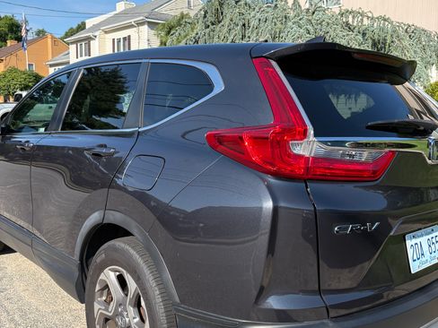 Used 2018 Honda CR-V EX image 16