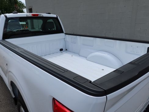 Used 2022 Ford F150 XL w/ Equipment Group 101A High RWD image 25