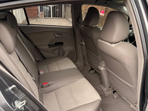 Used 2013 Honda Insight EX image 9