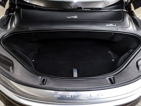 Used 2022 Lucid Air Grand Touring image 8
