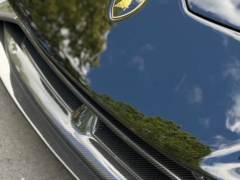 Used 2016 Lamborghini Huracan LP 580-2 image 5