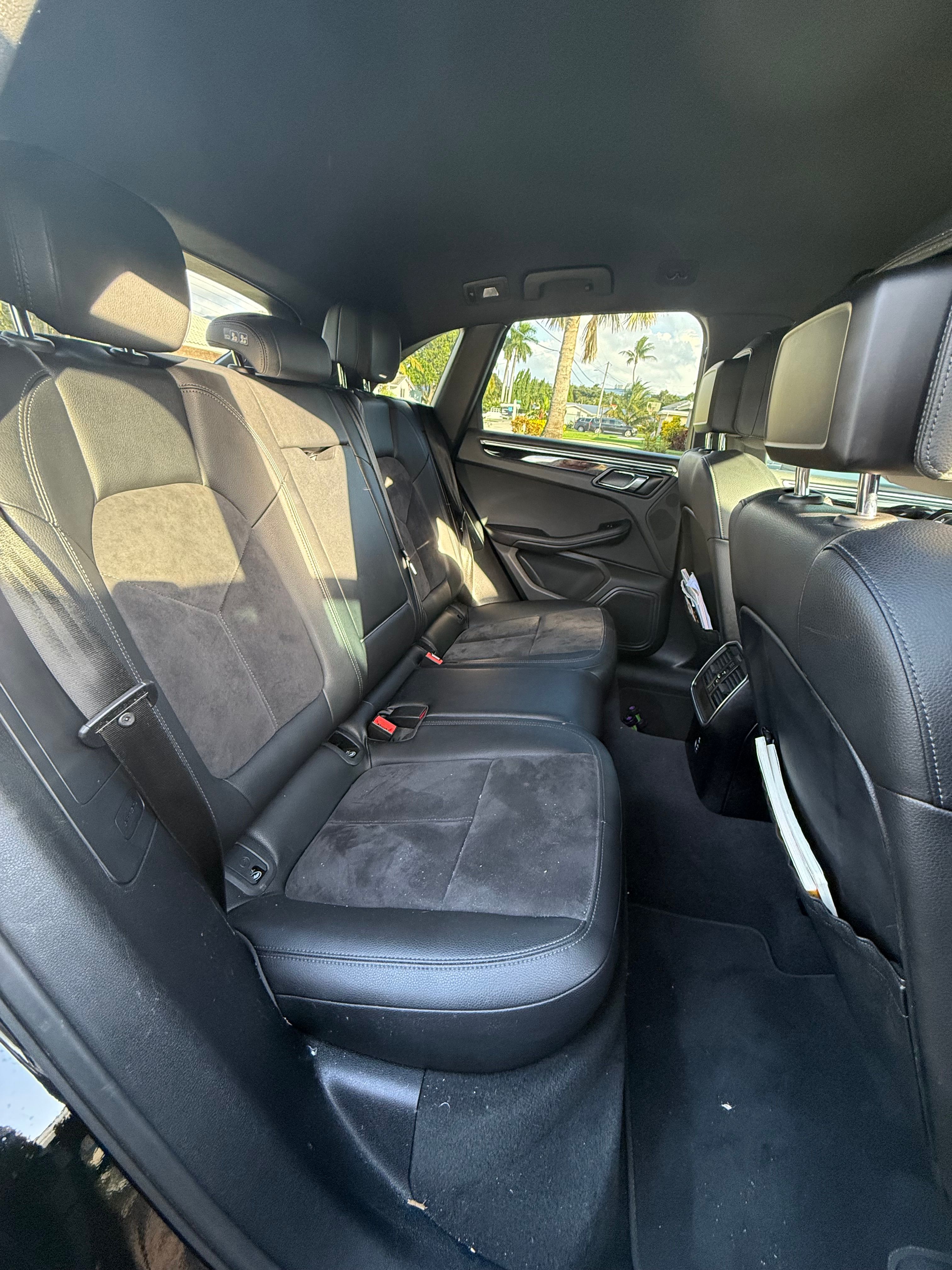 Used 2021 Porsche Macan AWD/4WD image 6
