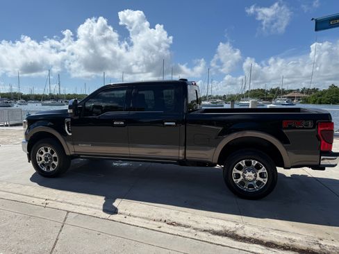 Used 2020 Ford F250 King Ranch w/ King Ranch Ultimate Package image 2