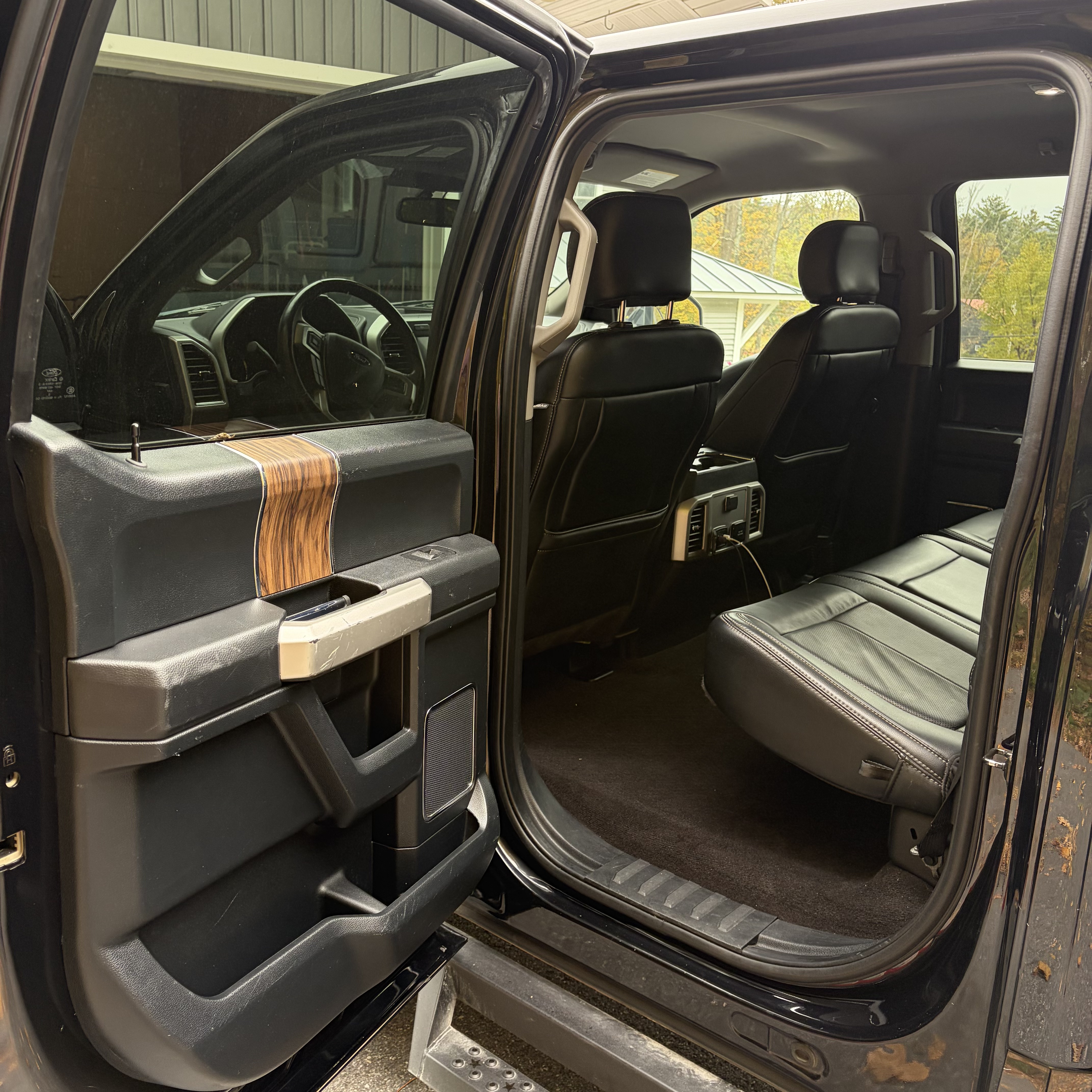 Used 2020 Ford F150 Lariat AWD/4WD image 13