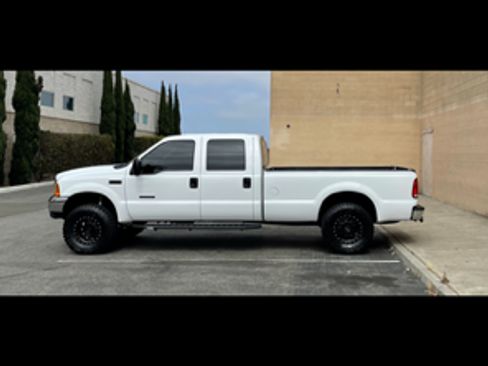 Used 2000 Ford F250 4x4 Crew Cab Super Duty image 1