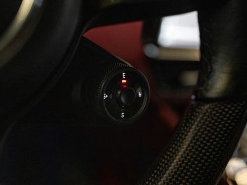 Used 2021 Porsche Cayenne Turbo S image 27