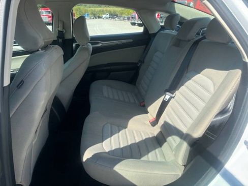 Used 2017 Ford Fusion S image 17