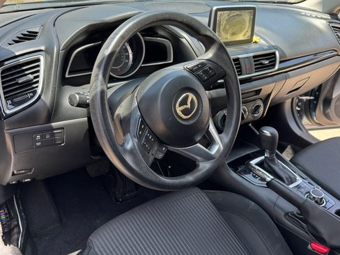 Used 2016 MAZDA MAZDA3 i Sport w/ Preferred Equipment Package FWD image 9