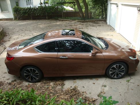 Used 2016 Honda Accord EX-L image 5