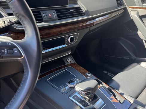 Used 2018 Audi Q5 2.0T Premium Plus image 9