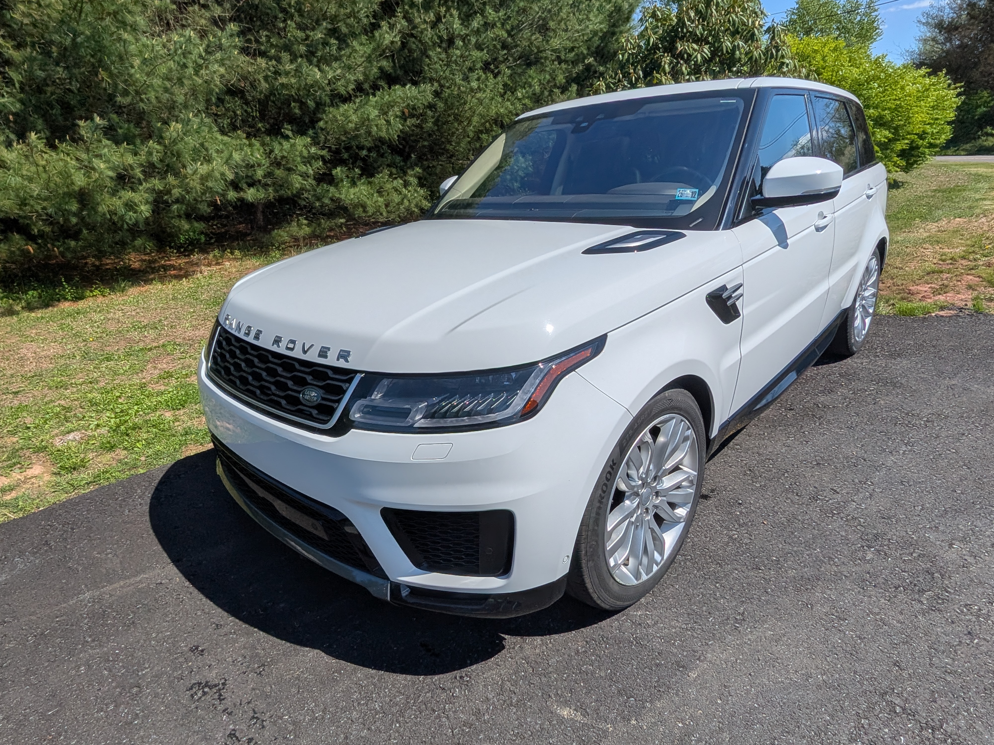 Used 2019 Land Rover Range Rover Sport HSE AWD/4WD image 1