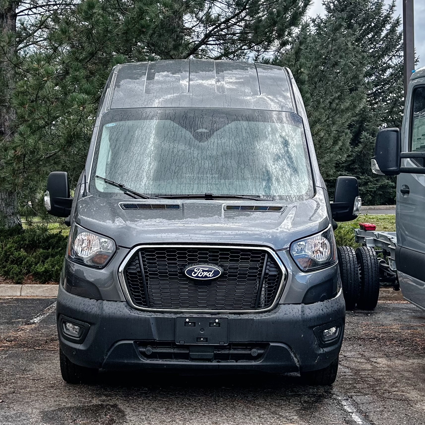 Used 2026 Ford Transit 250 148 High Roof AWD image 4