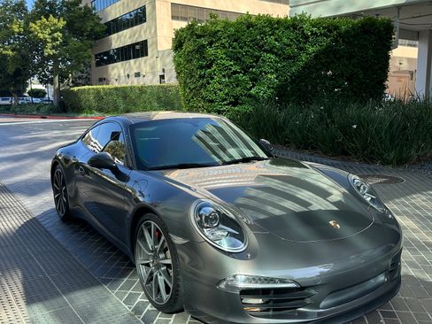 Used 2013 Porsche 911 Carrera S RWD image 9