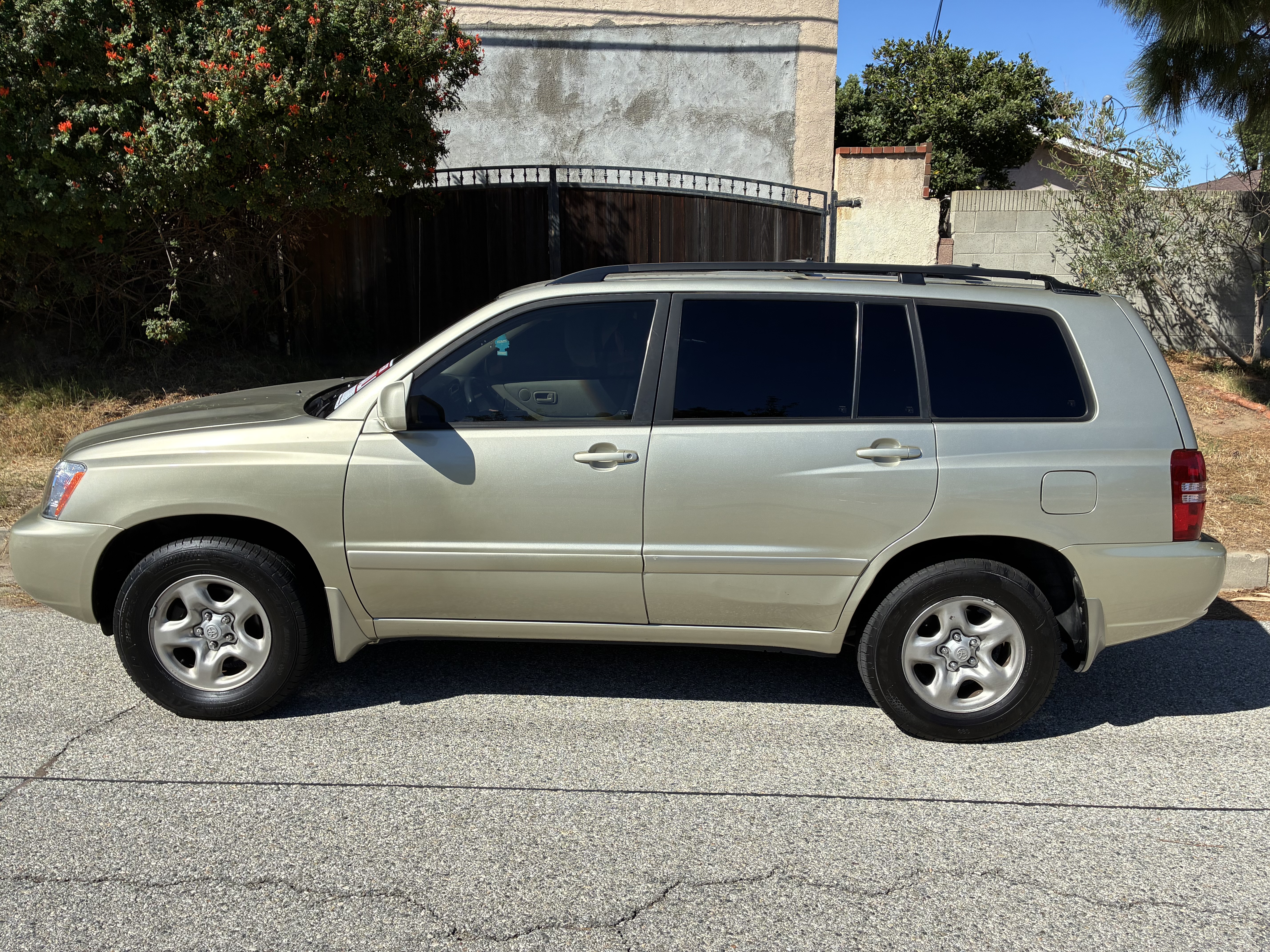 Used 2003 Toyota Highlander 2WD image 5