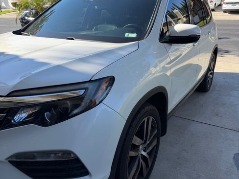 Used 2016 Honda Pilot Elite image 1