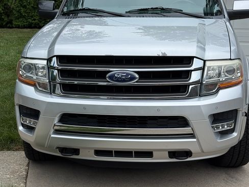 Used 2016 Ford Expedition Limited AWD/4WD image 1