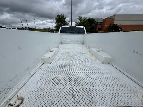 Used 2022 RAM 3500 Tradesman AWD/4WD image 13