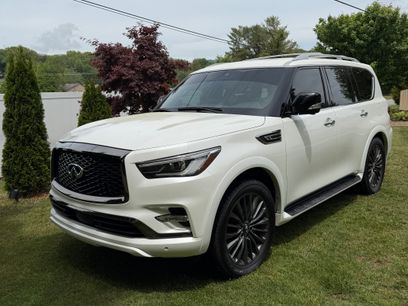 Used 2024 INFINITI QX80 Sensory