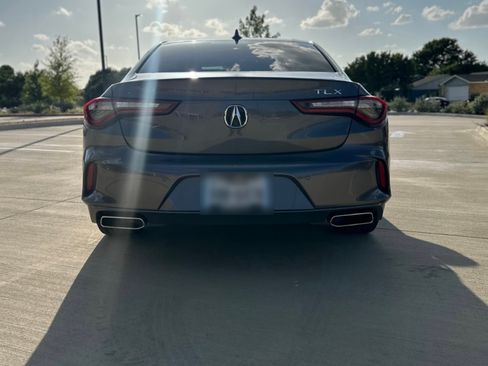 Used 2022 Acura TLX w/ Technology Package image 5