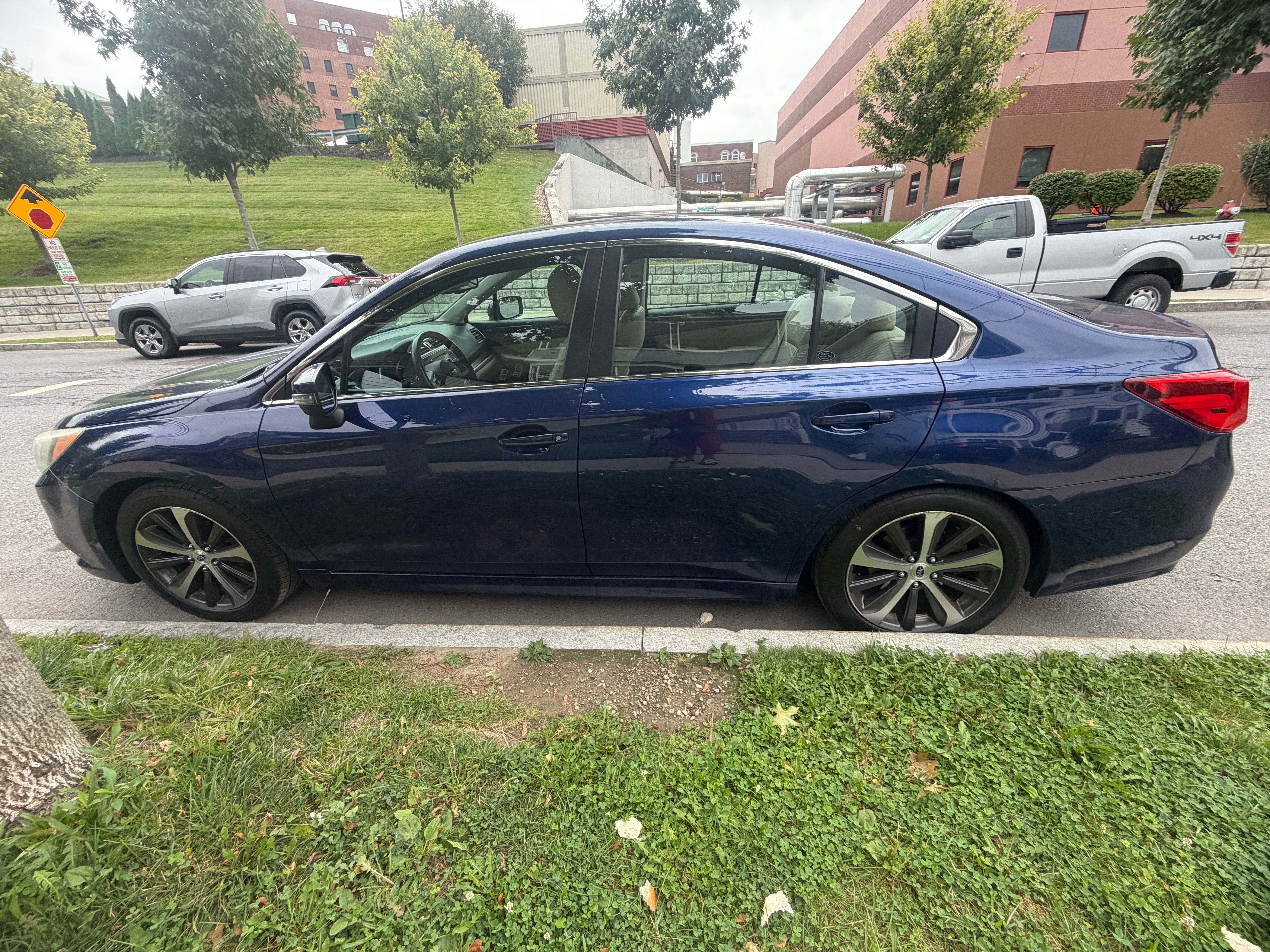 Used 2015 Subaru Legacy 2.5i Limited AWD/4WD image 13