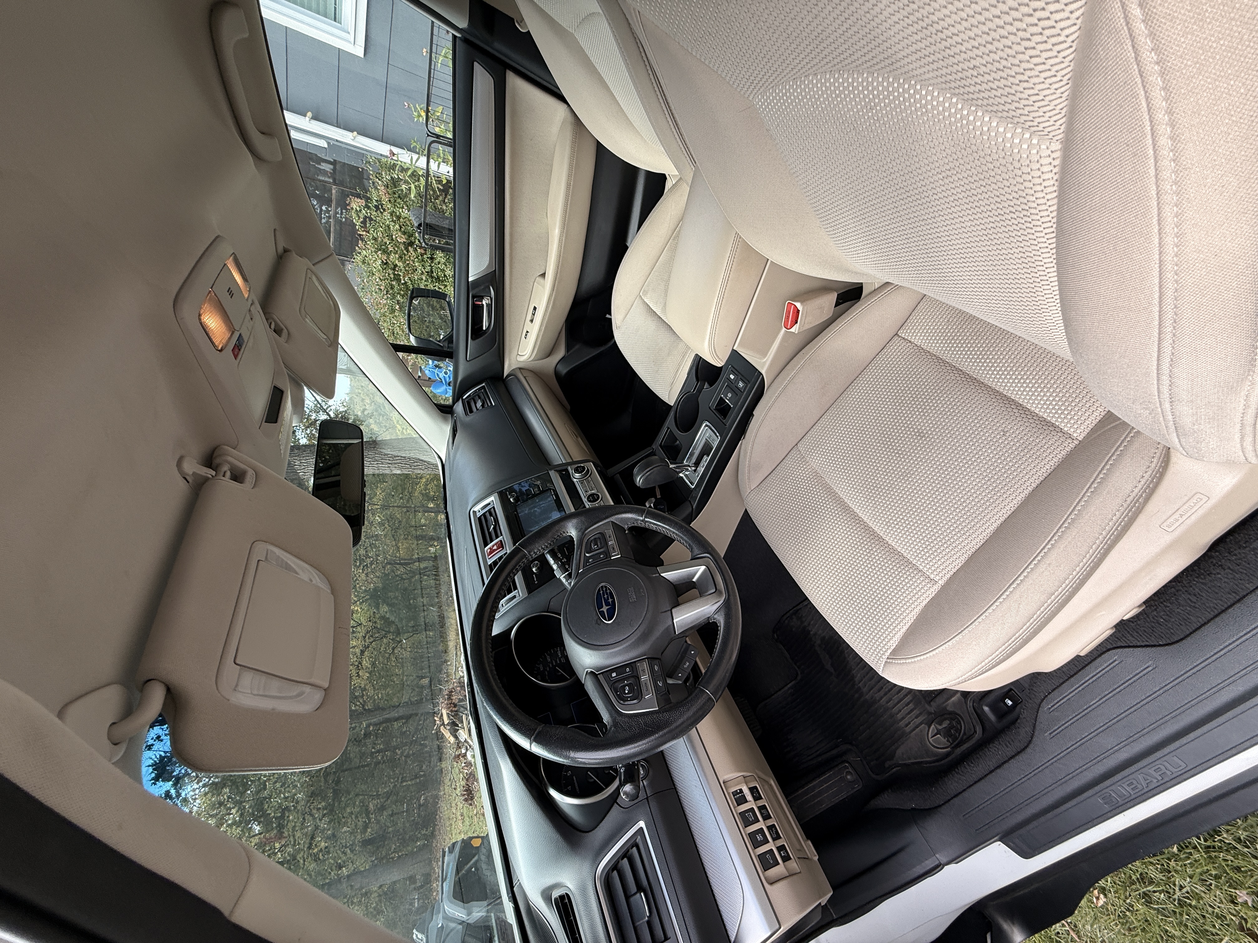 Used 2017 Subaru Outback 2.5i Premium AWD/4WD image 4