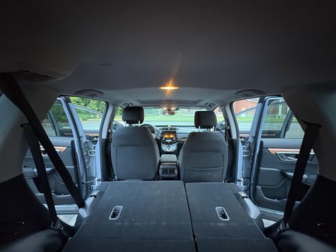 Used 2021 Honda CR-V EX image 10