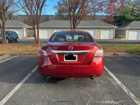 Used 2015 Nissan Altima 2.5 S w/ Power Driver Seat Package image 4