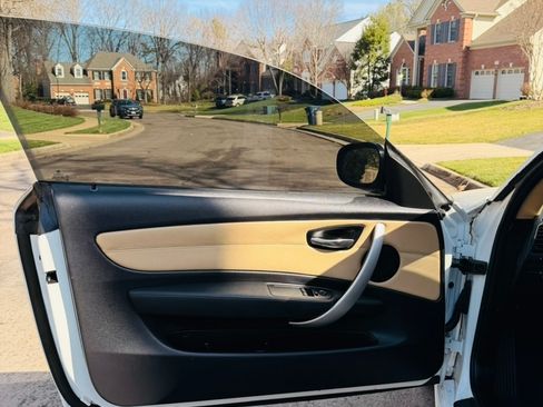 Used 2011 BMW 128i 128i Coupe 2D image 18