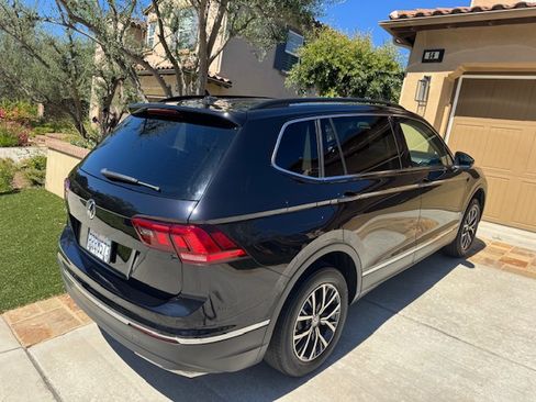 Used 2020 Volkswagen Tiguan S FWD image 2