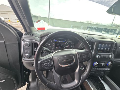Used 2022 GMC Sierra 3500 Denali w/ Denali Ultimate Package image 15