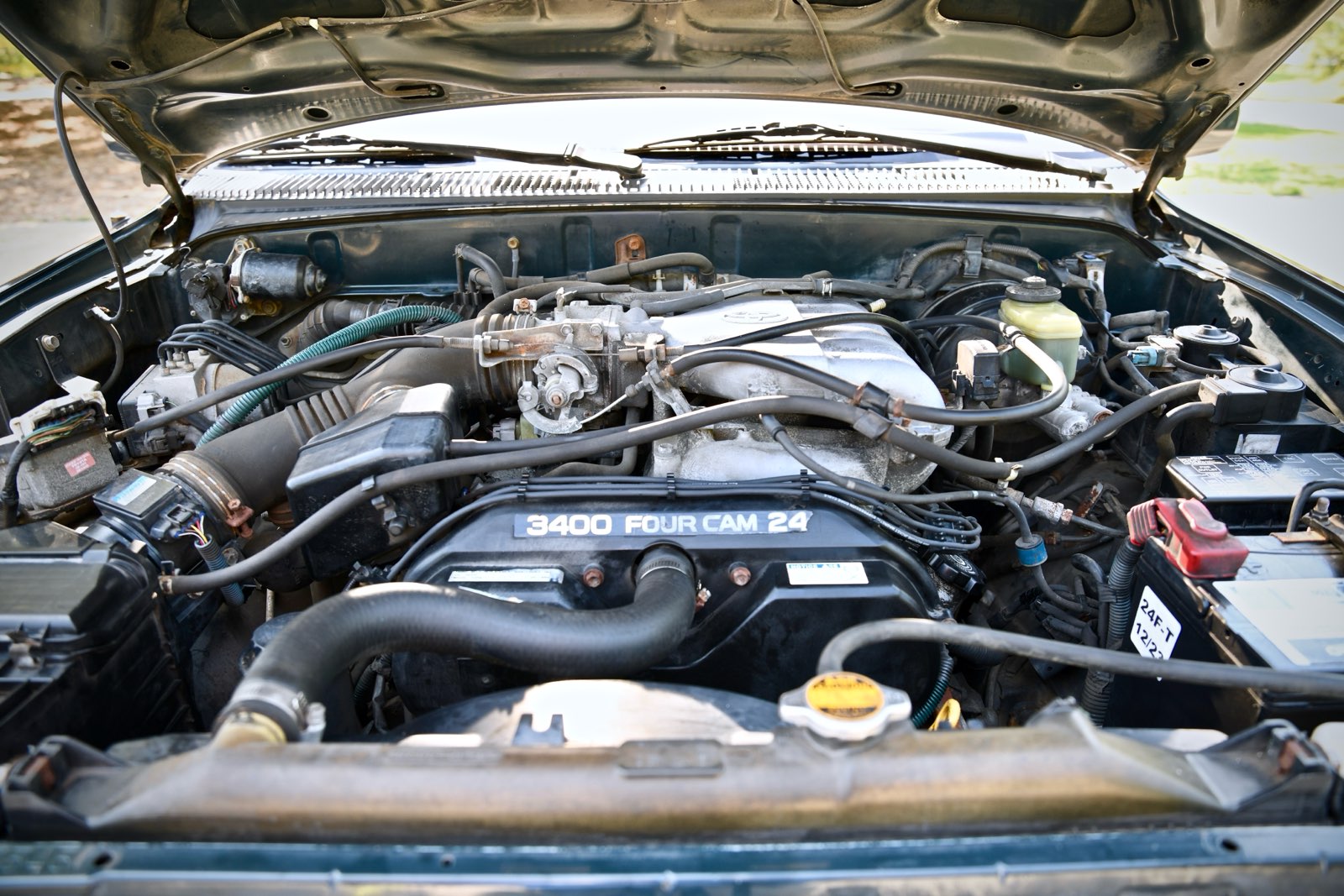 Used 1998 Toyota 4Runner Limited AWD/4WD image 16