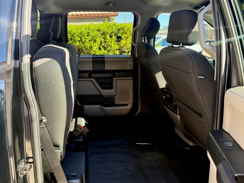 Used 2018 Ford F150 XL w/ Equipment Group 101A Mid image 14