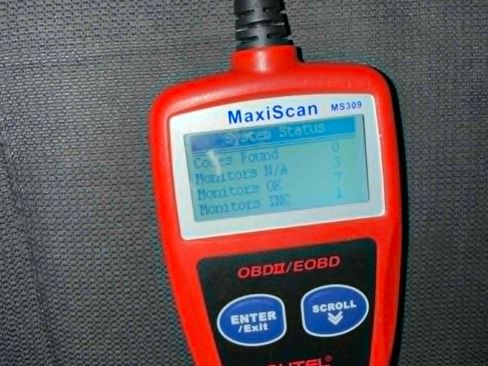 Used 2020 Toyota Corolla LE image 17