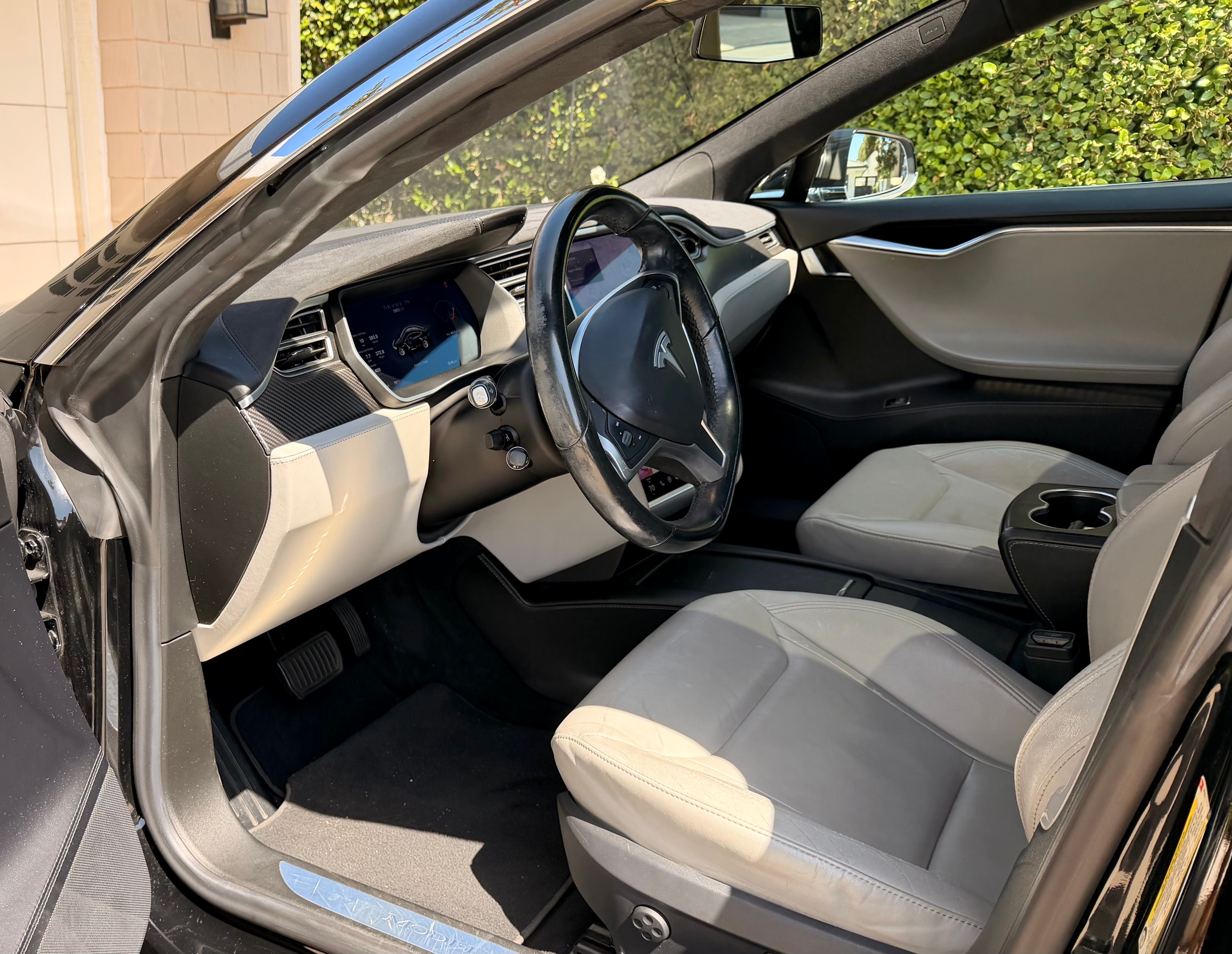 Used 2016 Tesla Model S 90D AWD/4WD image 8