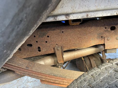 Used 1997 Ford F250 4x4 Regular Cab Heavy Duty image 27